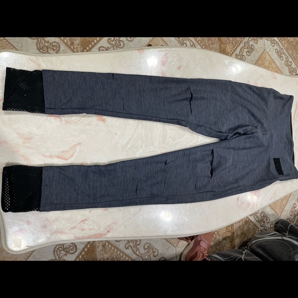 Victoria’s Secret PINK leggings - Picture 1 of 8